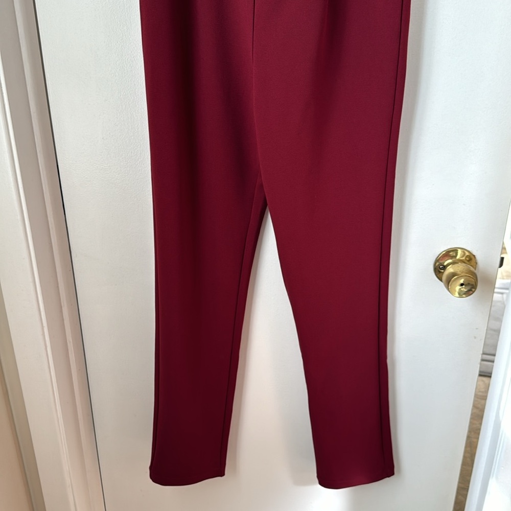 Sugar + Lips Burgundy Off The Shoulder Jumpsuit Size M NWT - Picture 4 of 9